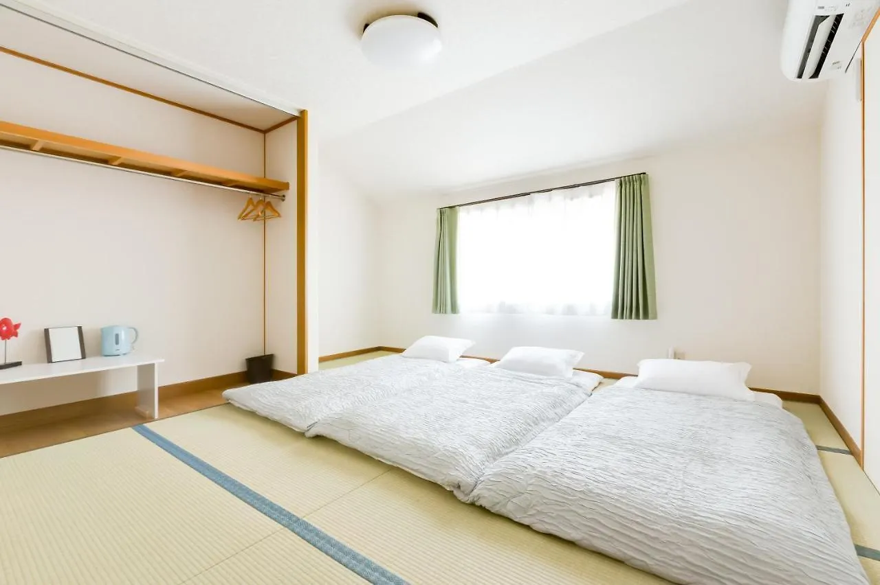 Guest house Plus 9 Station Inn Izumisano